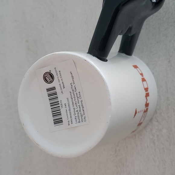 Dave And Buster’s Power Up Mug Gamer Coffee Cup Game Controller Handle Novelty - Picture 4 of 6